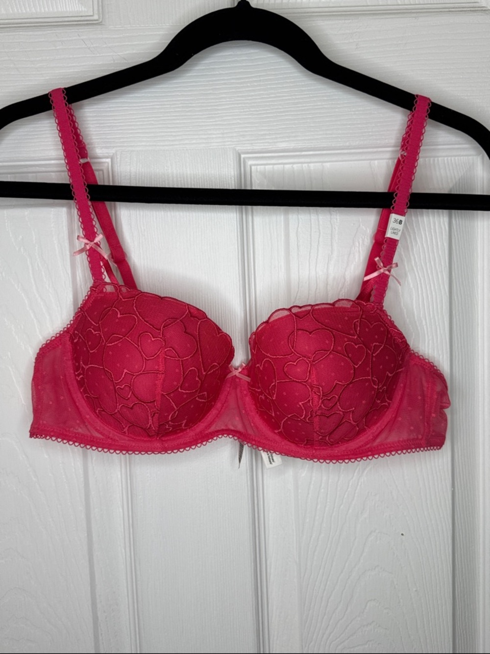 Victoria's Secret Hot Pink Heart Lace Balconette Bra NWT Sz 36B - Picture 2 of 7